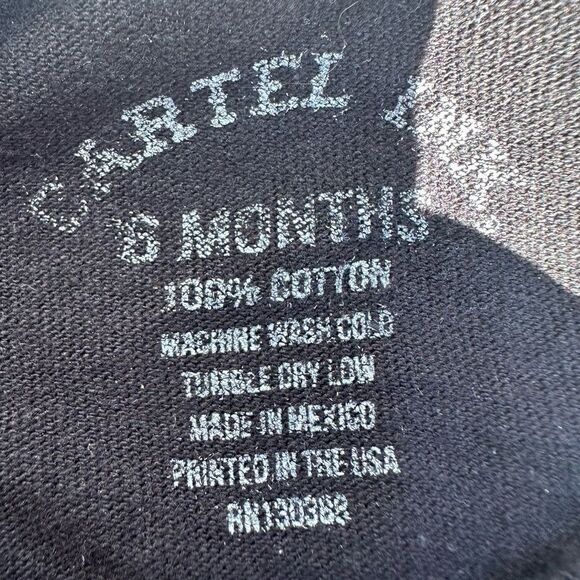 Cartel Ink Baby Hug Life Graphic Onesie  6 Months - Picture 4 of 4